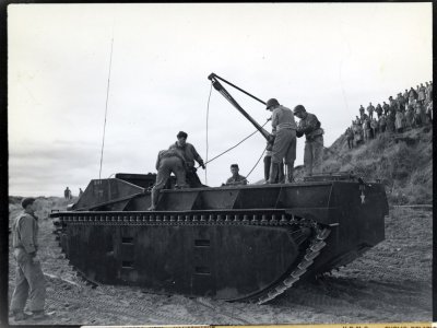 Photo: 127-GW-117852